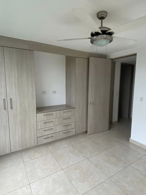 Melissa Foster Luxury Vende Hermoso Apartamento en el PH Clayton Park II MF1604