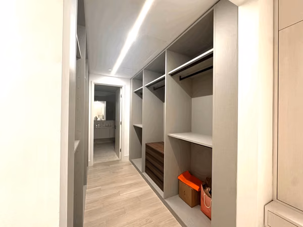 Selling Apartment in Ocean Reef