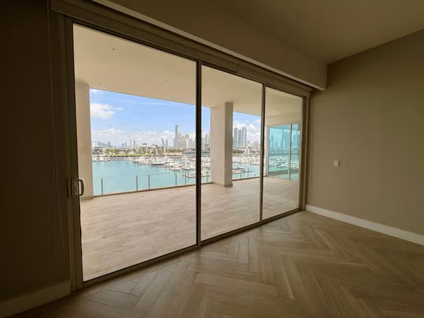 Selling Apartament in Ocean Reef