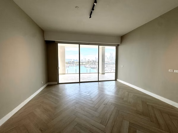 Selling Apartament in Ocean Reef