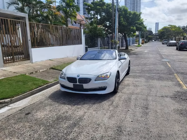SE VENDE BMW COLOR BLANCO  640 I PERFECTA CONDICIONES  MANTENIMIENTO DE FABRICA