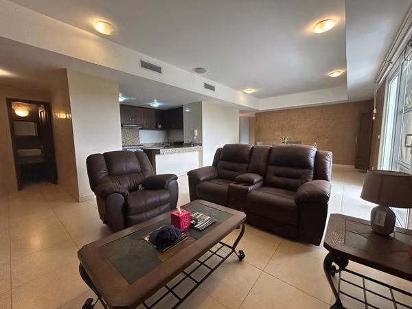 Se vende hermoso apartamento amoblado en TUCAN COUNTRY CLUB-COCOLI