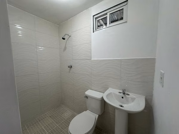 CUARTO DE ALQUILER - ARRAIJAN CABECERA