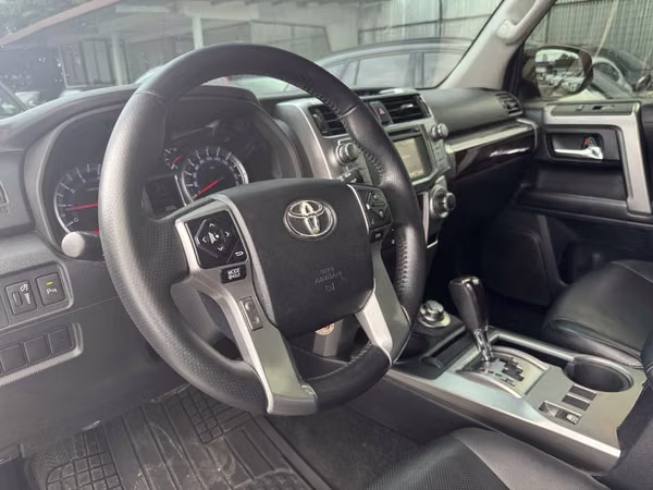 TOYOTA 4RUNNER 2014