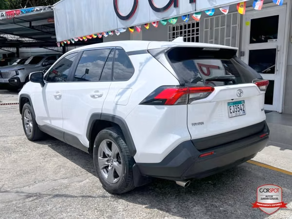 TOYOTA RAV4 2024 desde 24,995 CON  1 AÑO DE GARANTIA