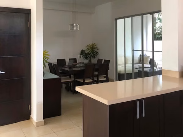 Modern House for Sale in Llanos de Curundú – Panama ID 24428