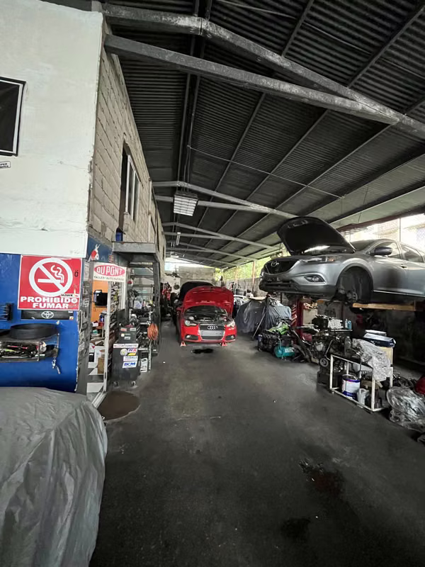 Venta Terreno con  Galera con  normativa RM1