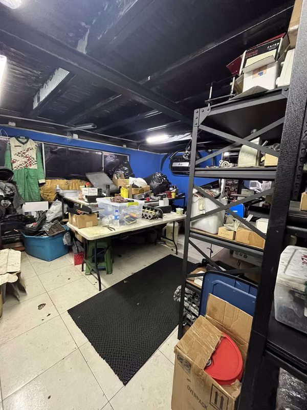 Venta Terreno con  Galera con  normativa RM1