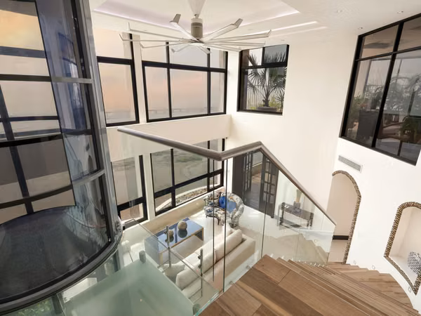 Two-level oceanfront Condo in Coco del Mar