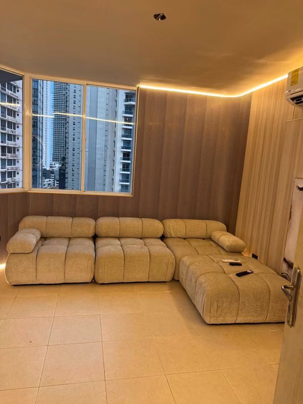 Hermoso apartamento TOTALMENTE REMODELADO en PH 44&amp;PARK, Bella Vista.