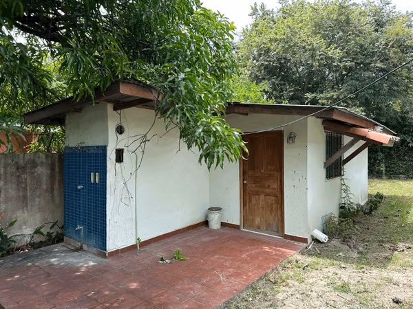 4 Bedroom Home near Beach in Coronado - 1500 M2 Lot