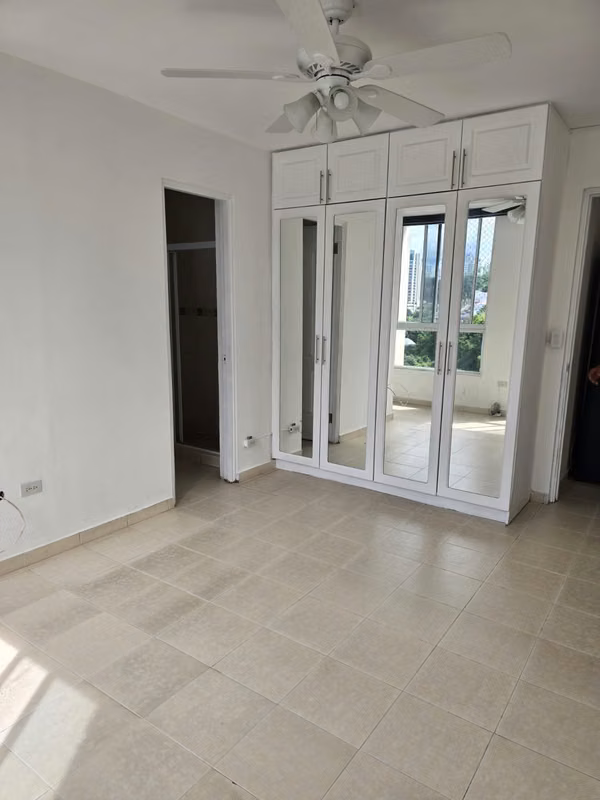 Apartment in Vía Argentina – El Cangrejo | 123 m² / 3BR / 2BA / 2 Parking / $199,500