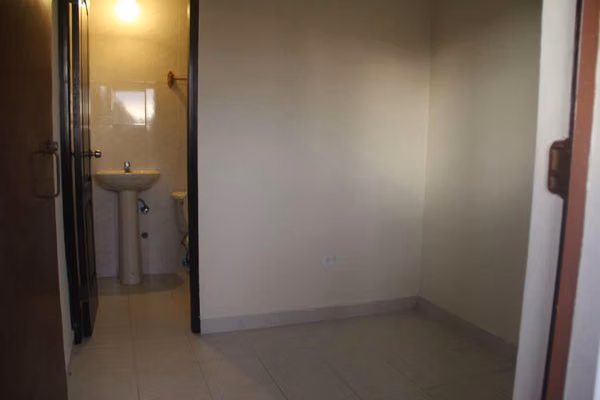 House for Sale in La Gloria – Betania | 330 m² Lot / 4 Bedrooms / 3 Bathrooms / 1 Parking