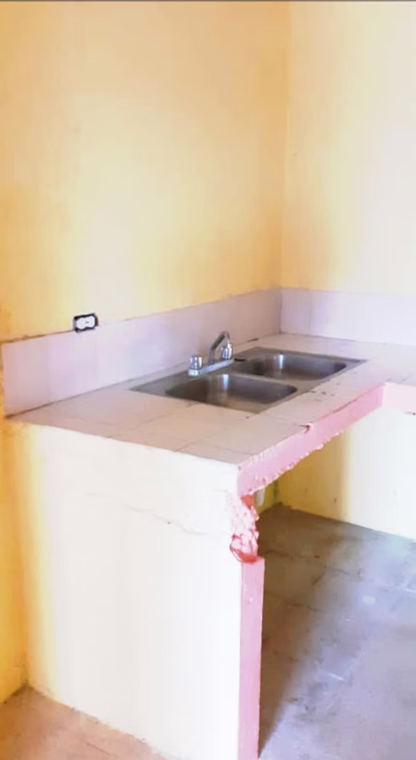 Vendo Casa, en nuevo Veranillo, Calle M-1 sector#19