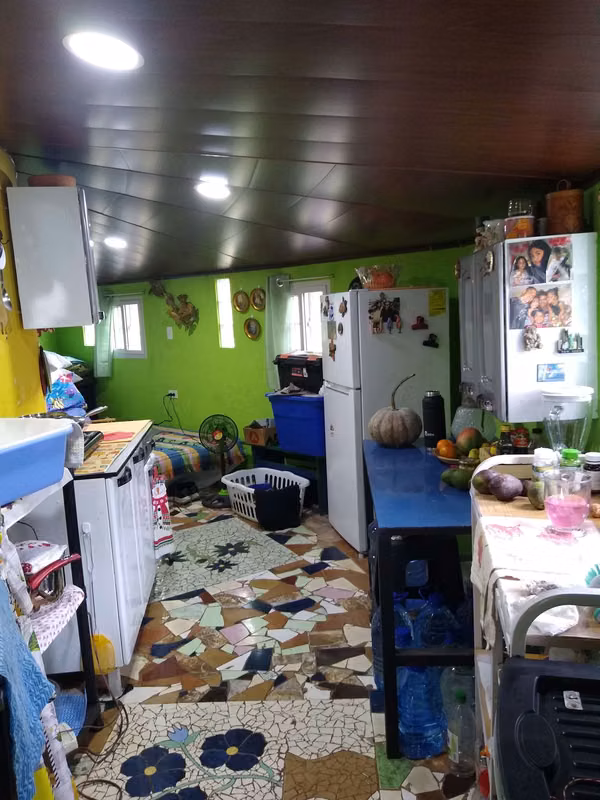 VENDO CHITRE -CASA EN SECTOR LAS TABLITAS