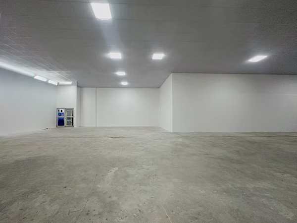 For rent Commercial local wearhouse in Parque Lefevre