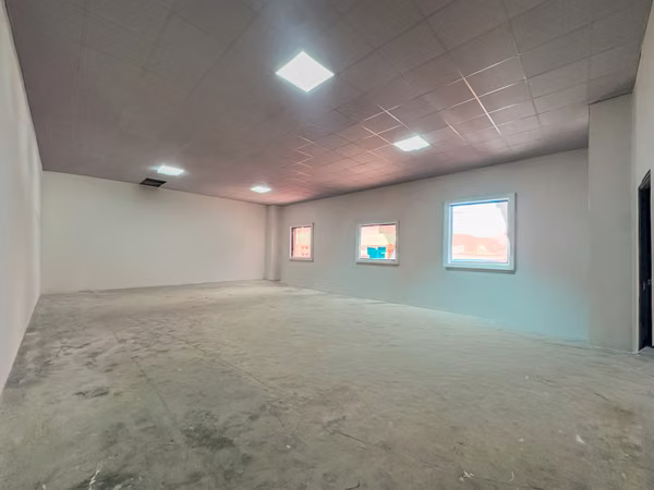 For rent Commercial local wearhouse in Parque Lefevre