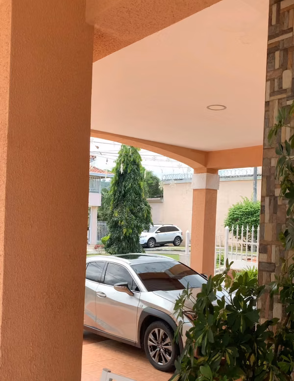 Vendo, Casa, El Bosque, $ 295k, 335mts cuadrados