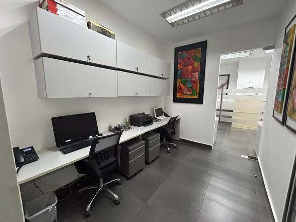 VENTA DE OFICINA EN OBARRIO, PH OFFICE ONE TOWER, 180 m2