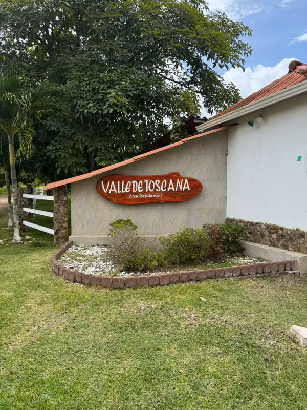 Lot sold in Rio Hato Valle de Toscana