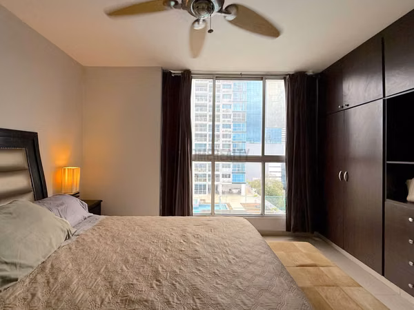Apartment in Obarrio Available for Sale