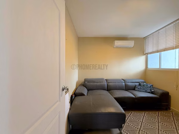 Apartment in Obarrio Available for Sale