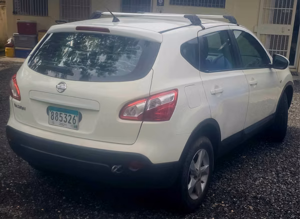 Nissan Quashqai 2013 de cambios en buenas condiciones