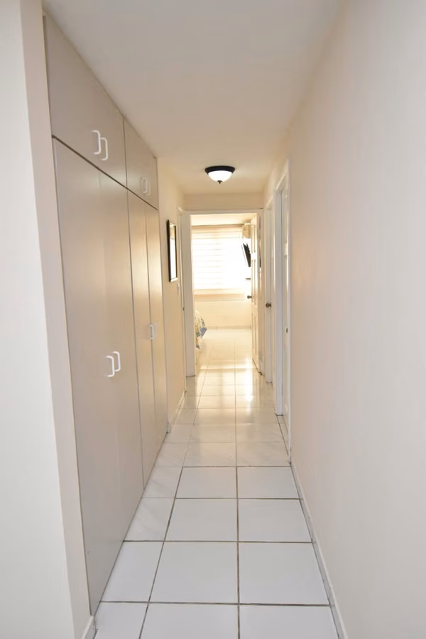 VENTA! Céntrico – Apartamento de 3 recámaras con excelente distribución