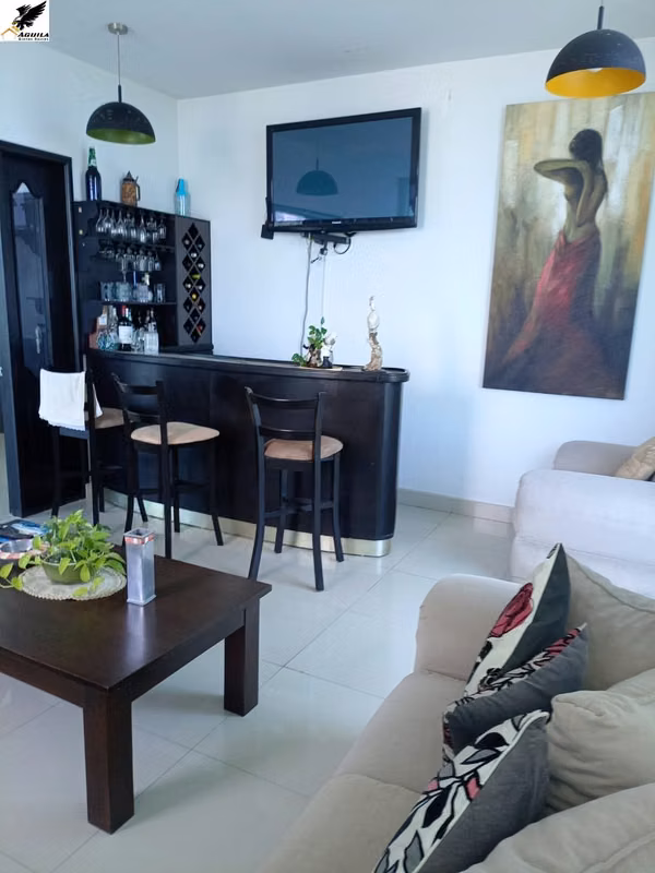 ÁGUILA REAL ESTATE SELLS PENTHOUSE IN COSTA DEL ESTE, PANAMA