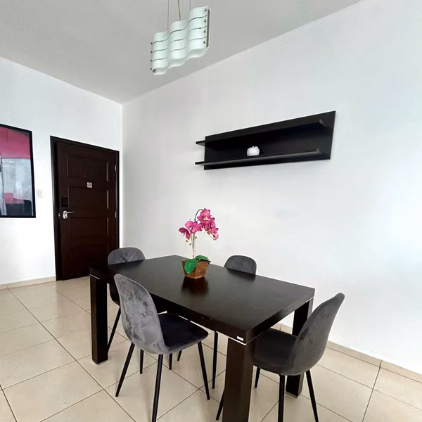 Apartamento EN VENTA, primera linea de la Ave. Balboa