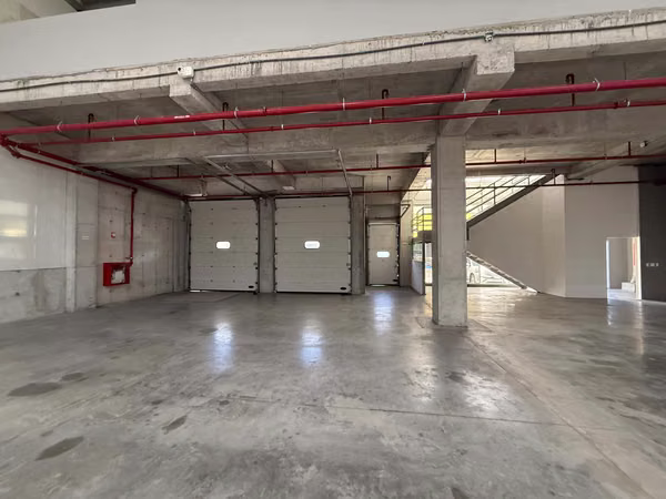 For Rent Warehouse Zona Uno
