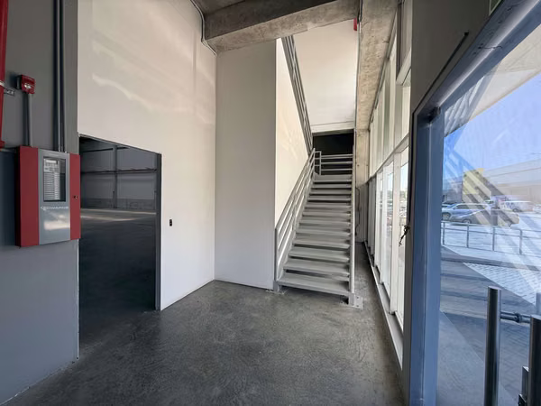 For Rent Warehouse Zona Uno