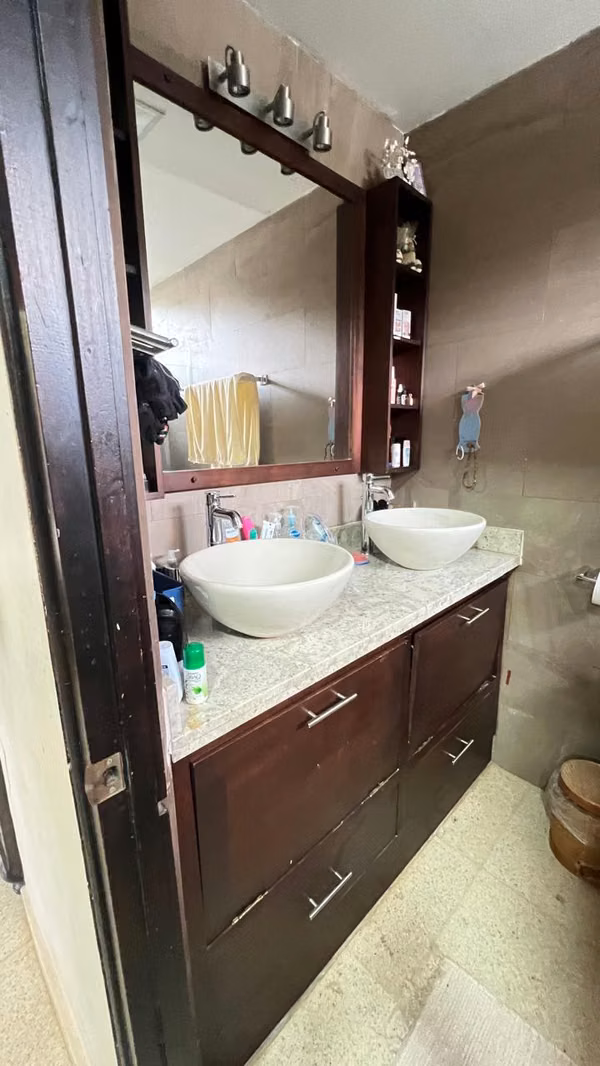I sell beautiful and spacious house in exclusive area of Chitre