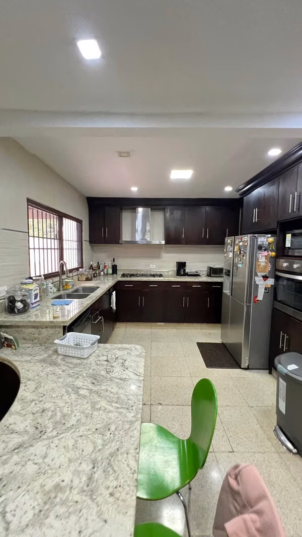 I sell beautiful and spacious house in exclusive area of Chitre