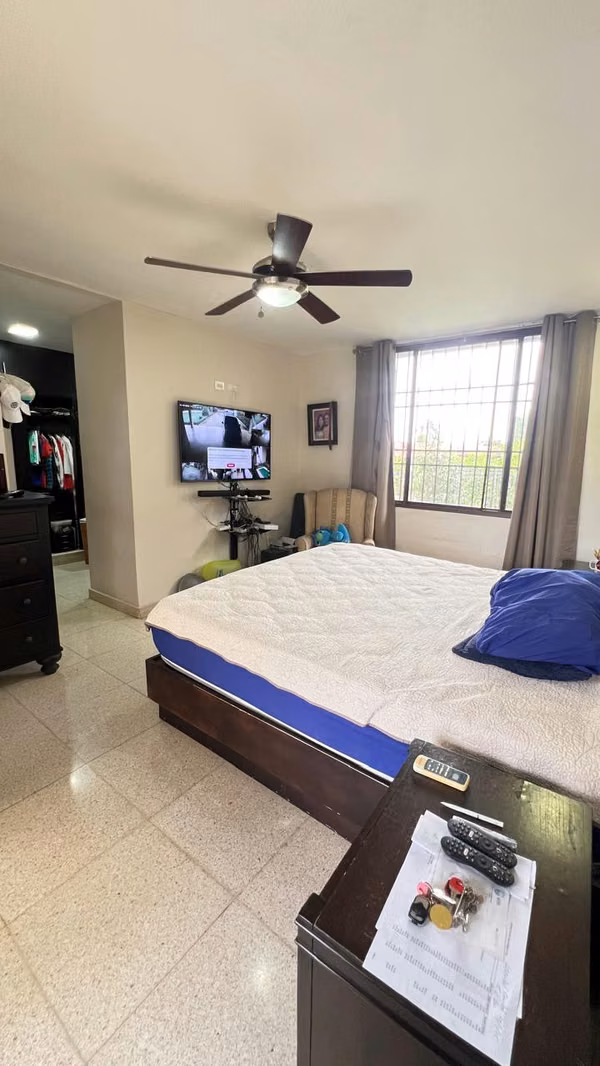 I sell beautiful and spacious house in exclusive area of Chitre