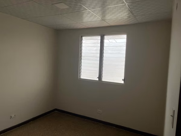IS SOLD SUITABLE IN LEFEVRE PARK