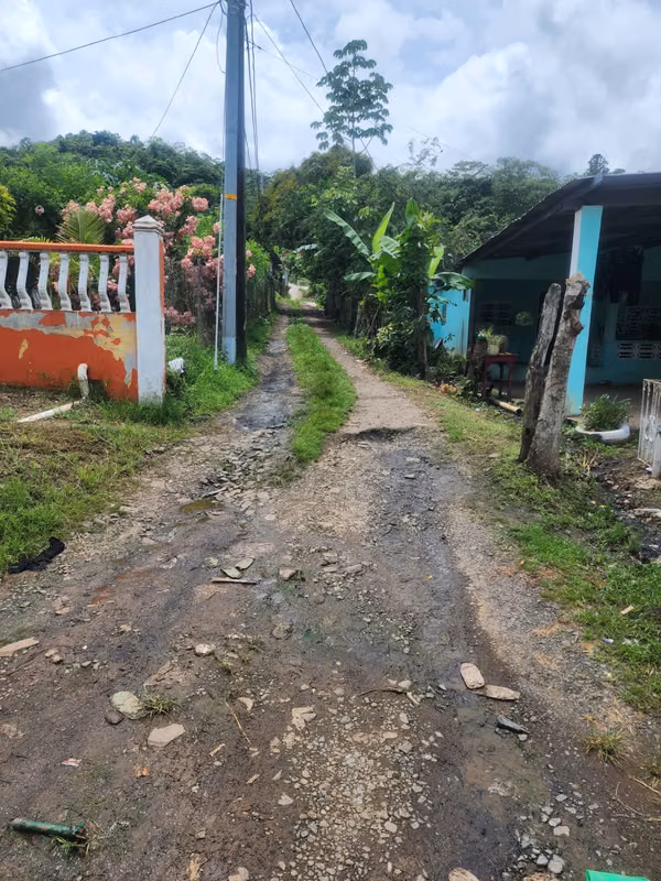 VENDO CASA EN LA CHORRERA, EN LA HERRADURA VIA LA VALDEZA