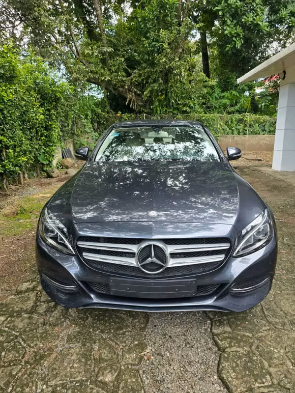Mercedes Benz C180 DEL 2015