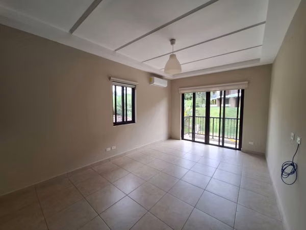 Se vende casa en Embassy Club Negociable