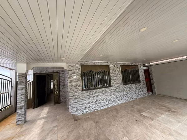 Casa en Venta - Brisas Del Golf Arraijan