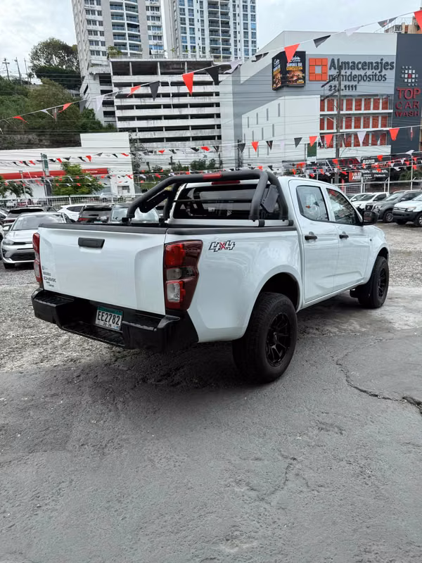 ISUZU DMAX 2023