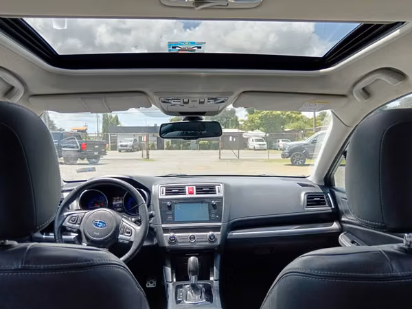 Subaru Outback 2016
