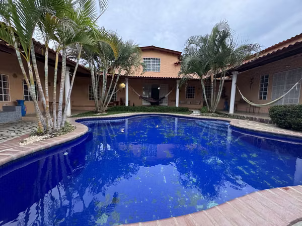 Luxury 5-Bedroom Villa with Pool in Las Lajas, Chame