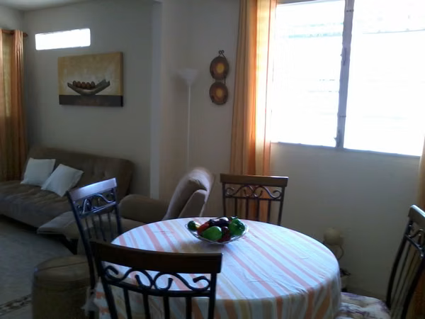 F O R  S A L E or R E N T - House in Residencial El Meson, Chitre PRG-02