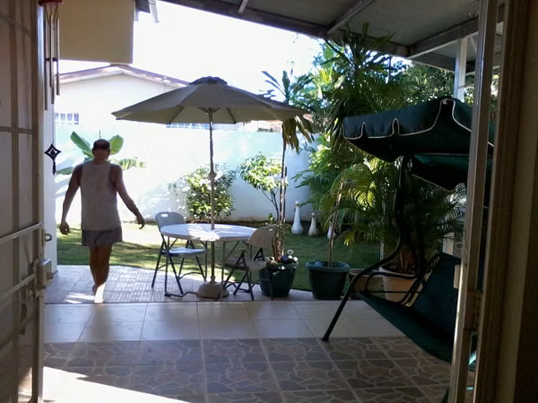 F O R  S A L E or R E N T - House in Residencial El Meson, Chitre PRG-02