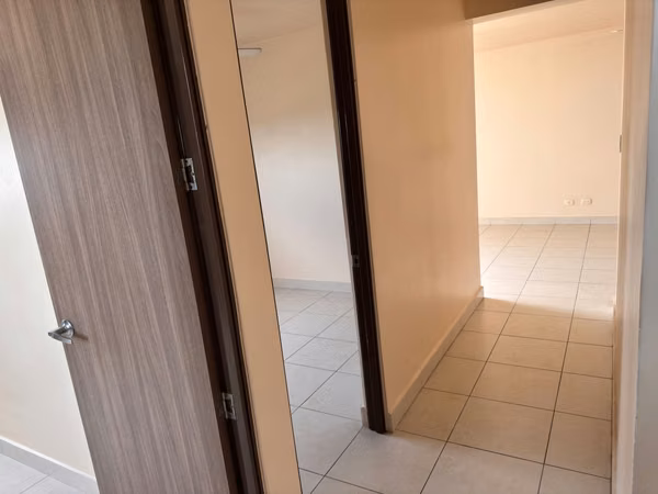 F O R  S A L E - Apartment in PH Torres de Cantabria, Las Acacias PRG-02