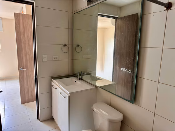 F O R  S A L E - Apartment in PH Torres de Cantabria, Las Acacias PRG-02