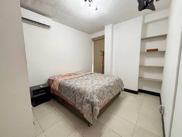 For Sale or Rent with Option to Buy – PH Sorrento, Parque Lefevre