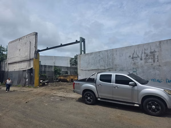 Melissa Foster Luxury alquila terreno cercado en Ave Nacional MFR1764