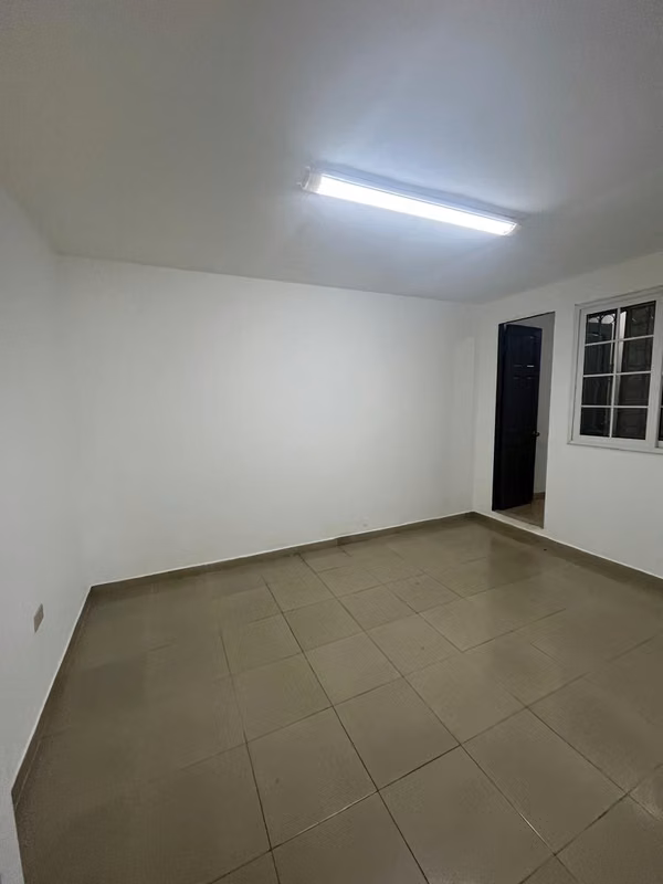 Rental of galley for workshop with two offices